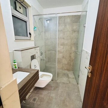 Bathroom in 2 BHK Apartment at Kalpataru Elitus, Asha Nagar – for Rent