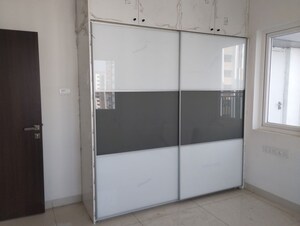 Room in 3 BHK Apartment at Mahindra Ashvita, Kukatpally – for Rent