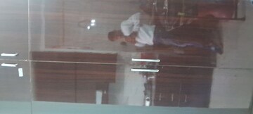 Furnished Amenities in 1.5 BHK Independent House at Sarita Vihar – for Rent