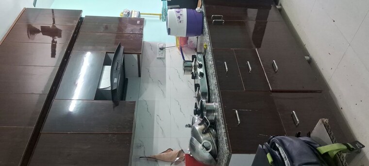 Kitchen, sarita vihar 1.5 Bedroom 500 Sq.Ft. Independent House In Sarita Vihar Delhi 9971443