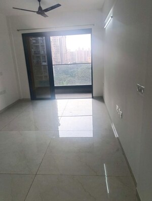Room in 2 BHK Apartment at Godrej Urban Park, Chandivali – for Rent