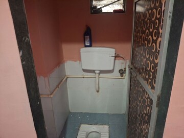 Bathroom in 1 BHK Apartment at Jogeshwari East – for Rent