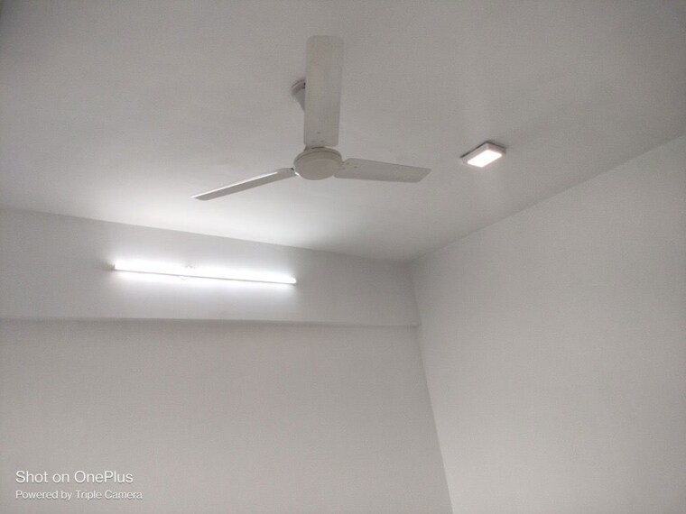 undefined, lnt-crescent-bay-t4 2 Bedroom 850 Sq.Ft. Apartment In Parel Mumbai 9971435