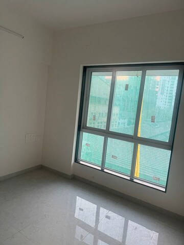 Room in 1 BHK Apartment at Sanghvi S3 Epitome, Lower Parel – for Sale