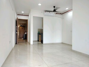 Room in 2 BHK Apartment at Godrej Urban Park, Chandivali – for Rent