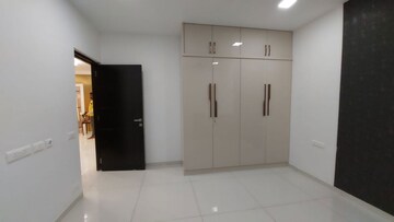 Room in 3 BHK Apartment at Luxor Apartment, Madhapur – for Rent