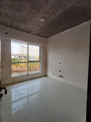 2 BHK Apartment For Sale in Sheth Zuri, Laxmi Nagar