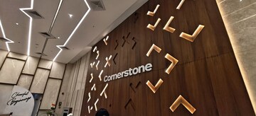 2 BHK Apartment – Exterior View View at Chandak Cornerstone, Worli - for Rent