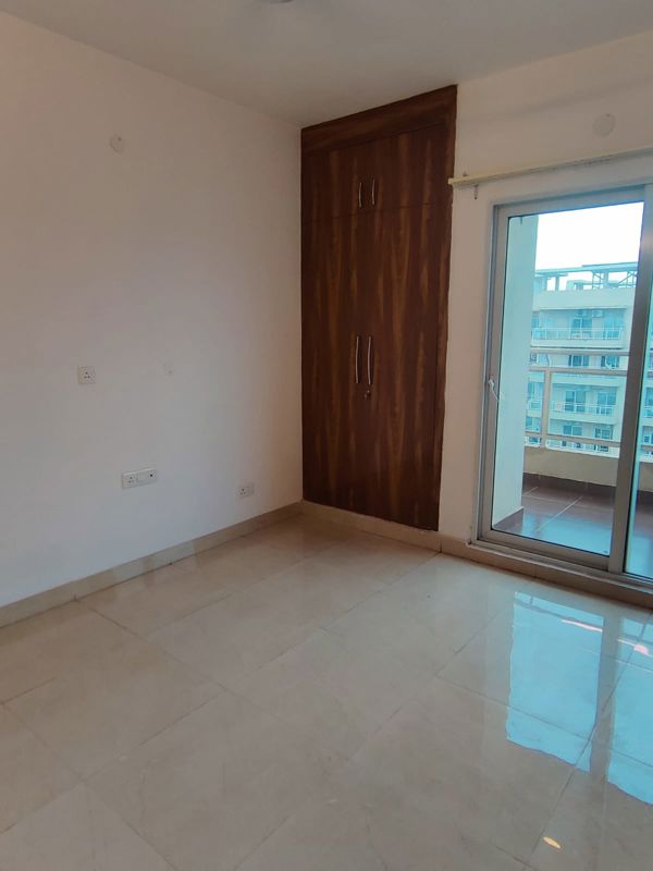 3 BHK Apartment For Sale in Elite Golf Green
