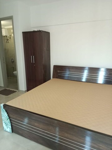 Master Bedroom in 2 BHK Apartment at Sheth Vasant Blossom, Marol – for Rent