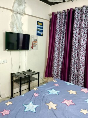 Bedroom in 2 BHK Apartment at OP Floridaa, Sector 82 – for Rent