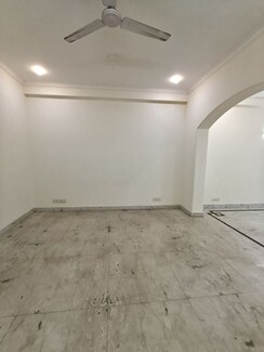 3 BHK Builder Floor For Rent in DLF City Gurgaon
