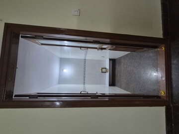 Furnished Amenities in 2 BHK Builder Floor at Btm Layout Stage 2 – for Rent