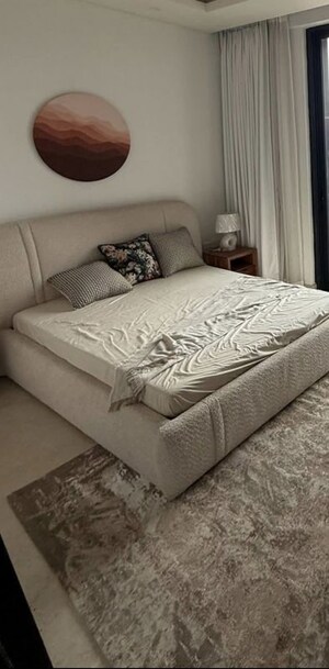 Bedroom in 3 BHK Apartment at Bandra West – for Rent