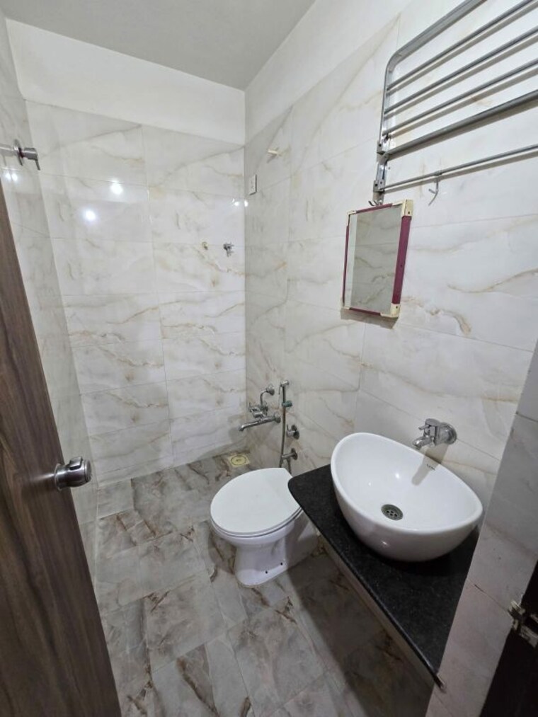 Bathroom, science city 3 Bedroom 1500 Sq.Ft. Apartment In Science City Ahmedabad 9971530
