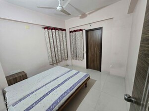 Bedroom in 3 BHK Apartment at Science City – for Rent