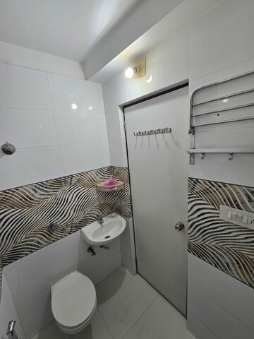 Staircase in 3 BHK Apartment at Science City – for Rent