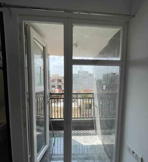 Building Lobby in 1 BHK Builder Floor at Saket – for Rent