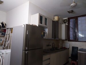 Furnished Amenities in 3 BHK Apartment at Green Park – for Rent