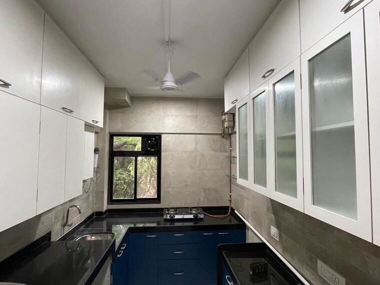 Kitchen, bandra west 1 Bedroom 500 Sq.Ft. Apartment In Bandra West Mumbai 9971541