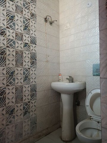 Bathroom in 3 BHK Builder Floor at Sector 105 – for Sale