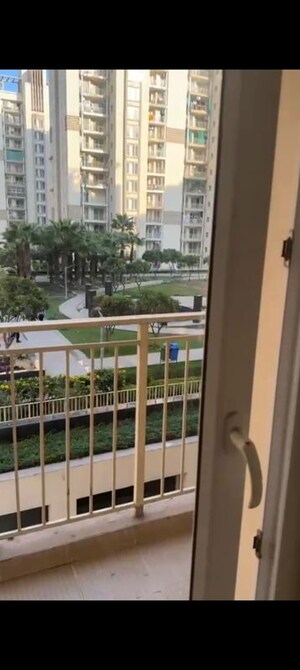 3 BHK Apartment For Rent in Emaar Gurgaon Greens, Sector 102