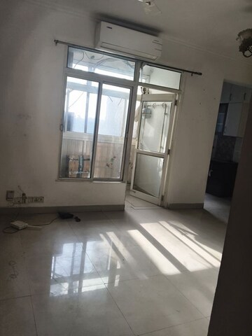 2 BHK Apartment For Rent in Gardenia Grace, Sector 61