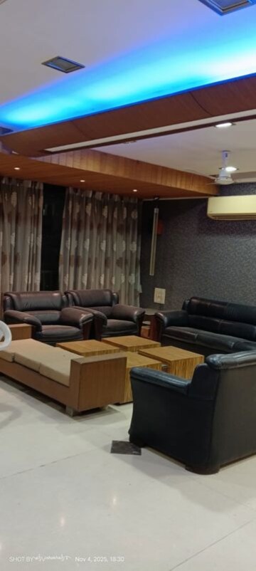2 BHK Apartment For Rent in Rajnigandha CHS Goregaon, Goregaon East
