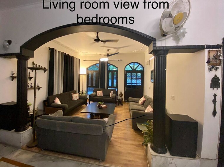 Living Room, rwa-apartments-sector-53 5 Bedroom 202 Sq.Mt. Independent House In Sector 53 Noida 9971575