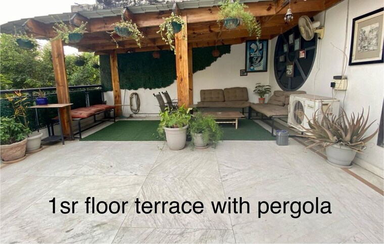 Terrace, rwa-apartments-sector-53 5 Bedroom 202 Sq.Mt. Independent House In Sector 53 Noida 9971575