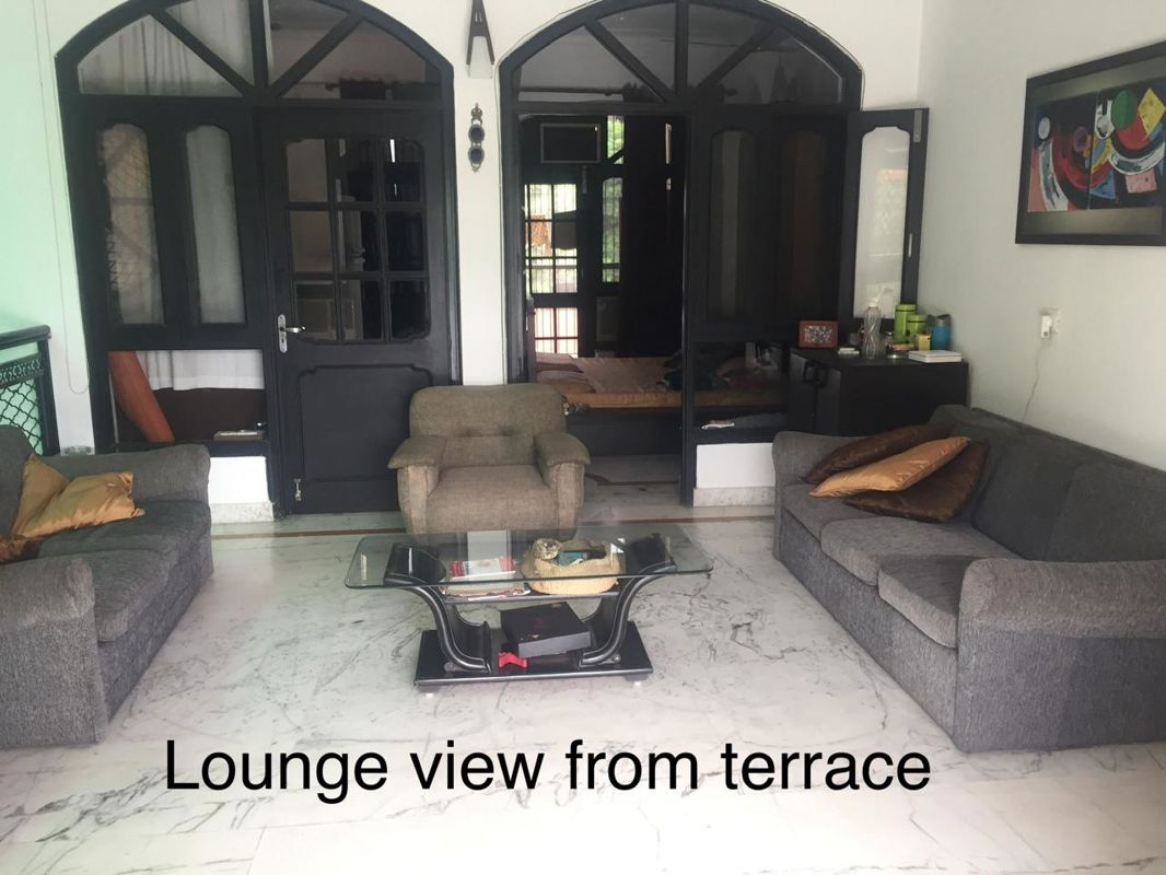 5 BHK + Servant Room,Study Room Independent House For Sale in RWA Apartments Sector 53