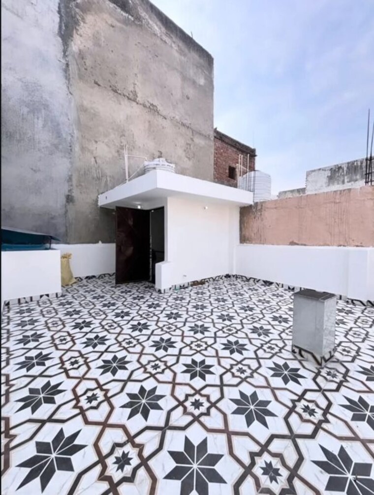 Kitchen, uttam nagar 4 Bedroom 400 Sq.Ft. Independent House In Uttam Nagar Delhi 9971577