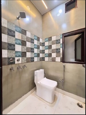 Bathroom in 4 BHK Independent House at Uttam Nagar – for Sale