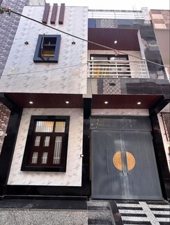 4 BHK + Pooja Room Independent House For Sale in Uttam Nagar