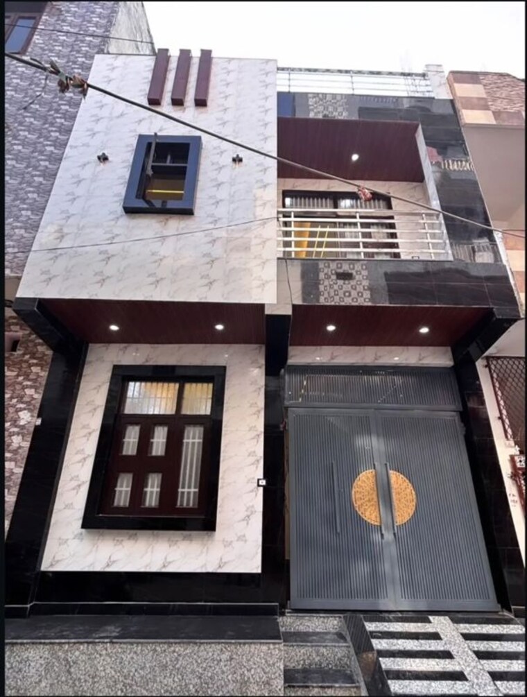 Exterior View, uttam nagar 4 Bedroom 400 Sq.Ft. Independent House In Uttam Nagar Delhi 9971577