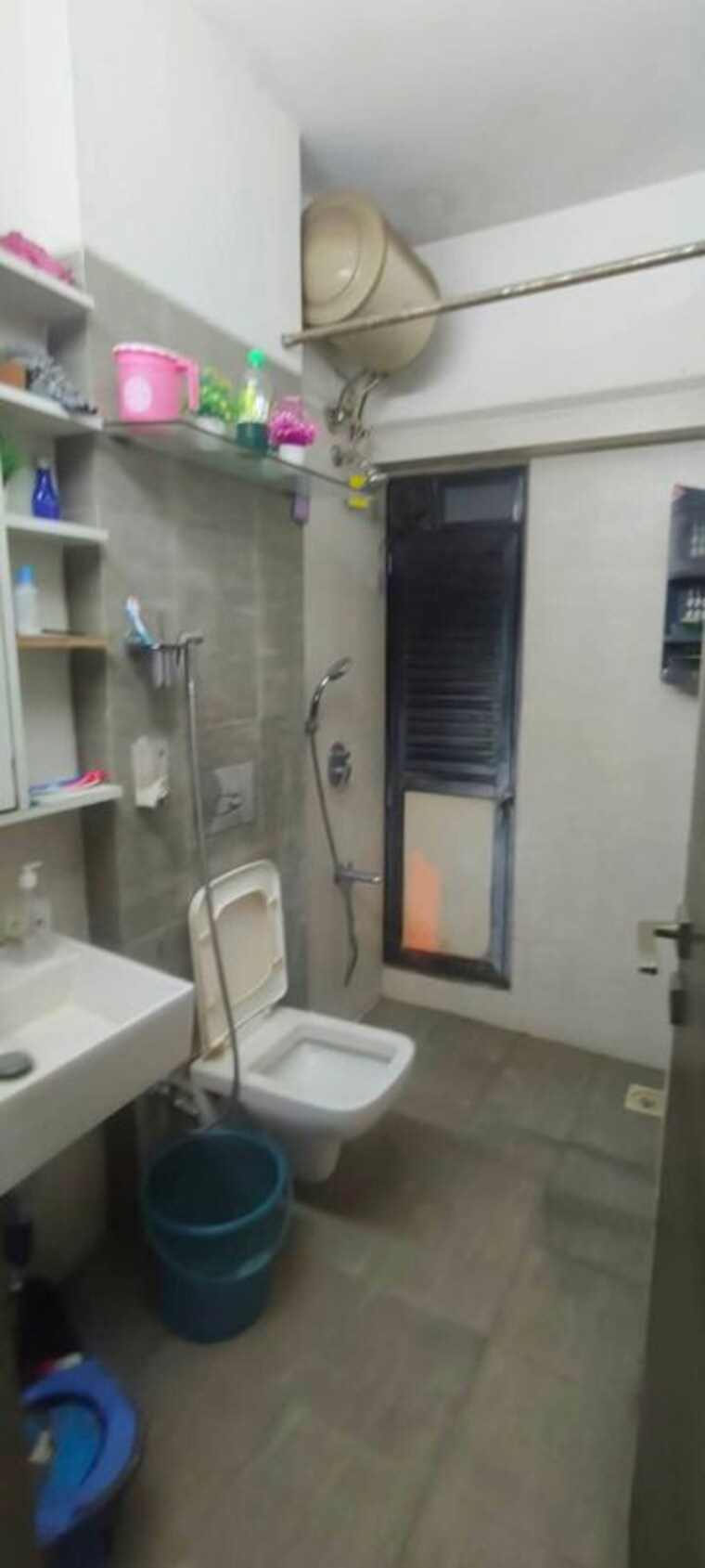 Bathroom, andheri east 2 Bedroom 700 Sq.Ft. Apartment In Andheri East Mumbai 9971603