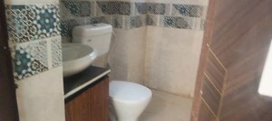 Bathroom in 2.5 BHK Apartment at Signature Global Prime, Sector 63a – for Rent