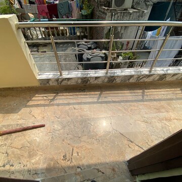Balcony in 1 BHK Builder Floor at Chattarpur – for Rent