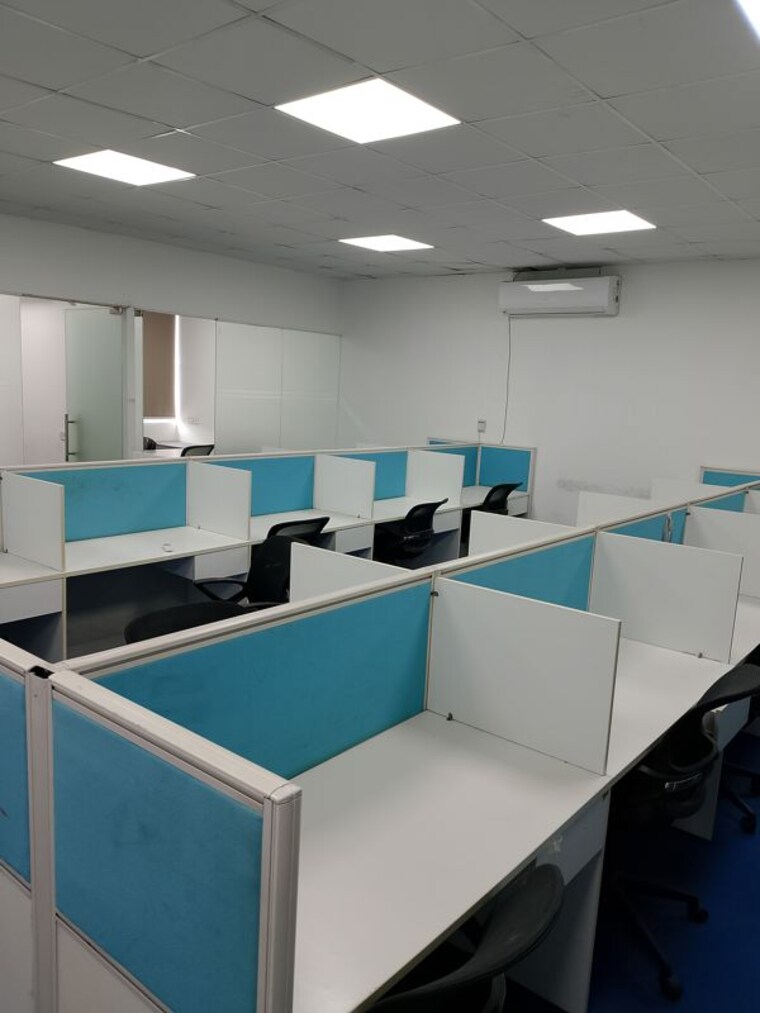Team Area, sector 63 Commercial Office Space 1100 Sq.Ft. In Sector 63 Noida 9971622