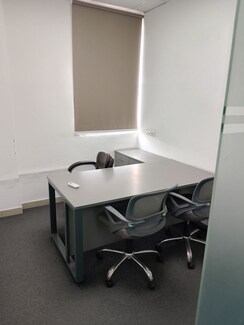 Office Space For Rent in Sector 63