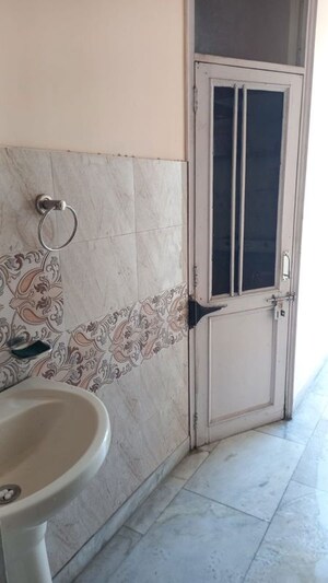 Bathroom in 2 BHK Builder Floor at Sector 63 – for Rent
