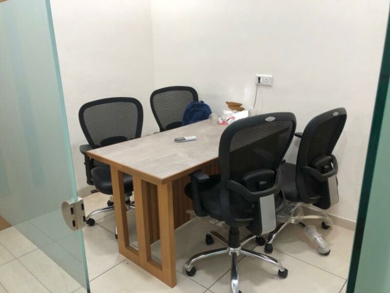 Team Area, sola Commercial Office Space 830 Sq.Ft. In Sola Ahmedabad 9971674