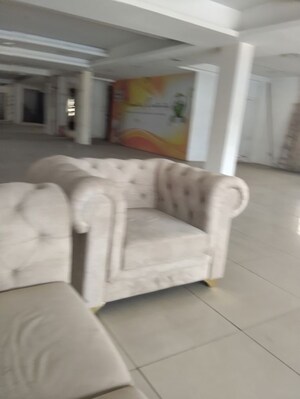 Team Area in  Showroom at Madhyamgram – for Rent