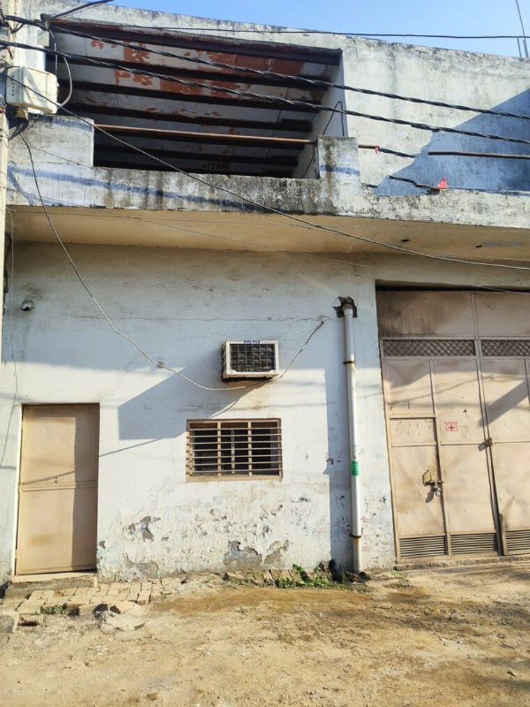 Exterior View, meerut road Commercial Warehouse 200 Sq.Yd. In Meerut Road Ghaziabad 9971696