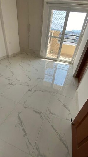 Bathroom in 3 BHK Apartment at Purvanchal Royal City, Chi V Greater Noida – for Rent