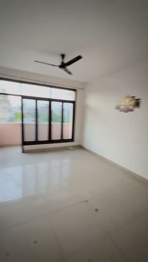Room in 2.5 BHK Builder Floor at Wave Floors, Mahurali – for Sale