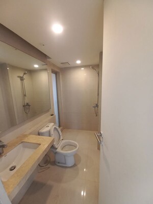 Furnished Amenities in 2 BHK Apartment at Hiranandani Eagleridge Wing B, Thane West – for Rent