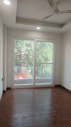 2 BHK + Extra Room Builder Floor For Sale in West Patel Nagar