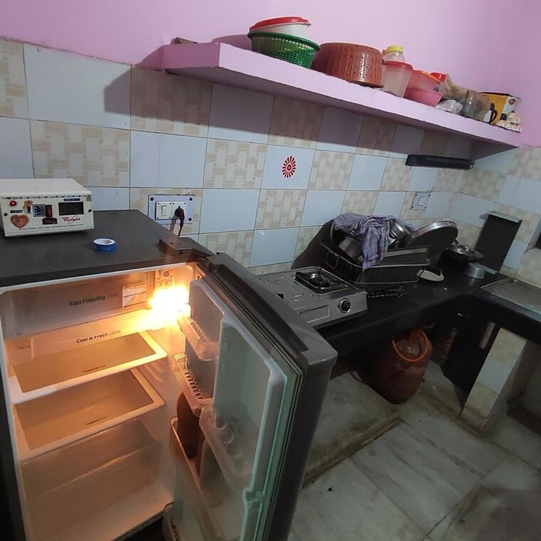 Kitchen, sigma ii greater noida 3 Bedroom 300 Sq.Mt. Independent House In Sigma Ii Greater Noida Greater Noida 9971737