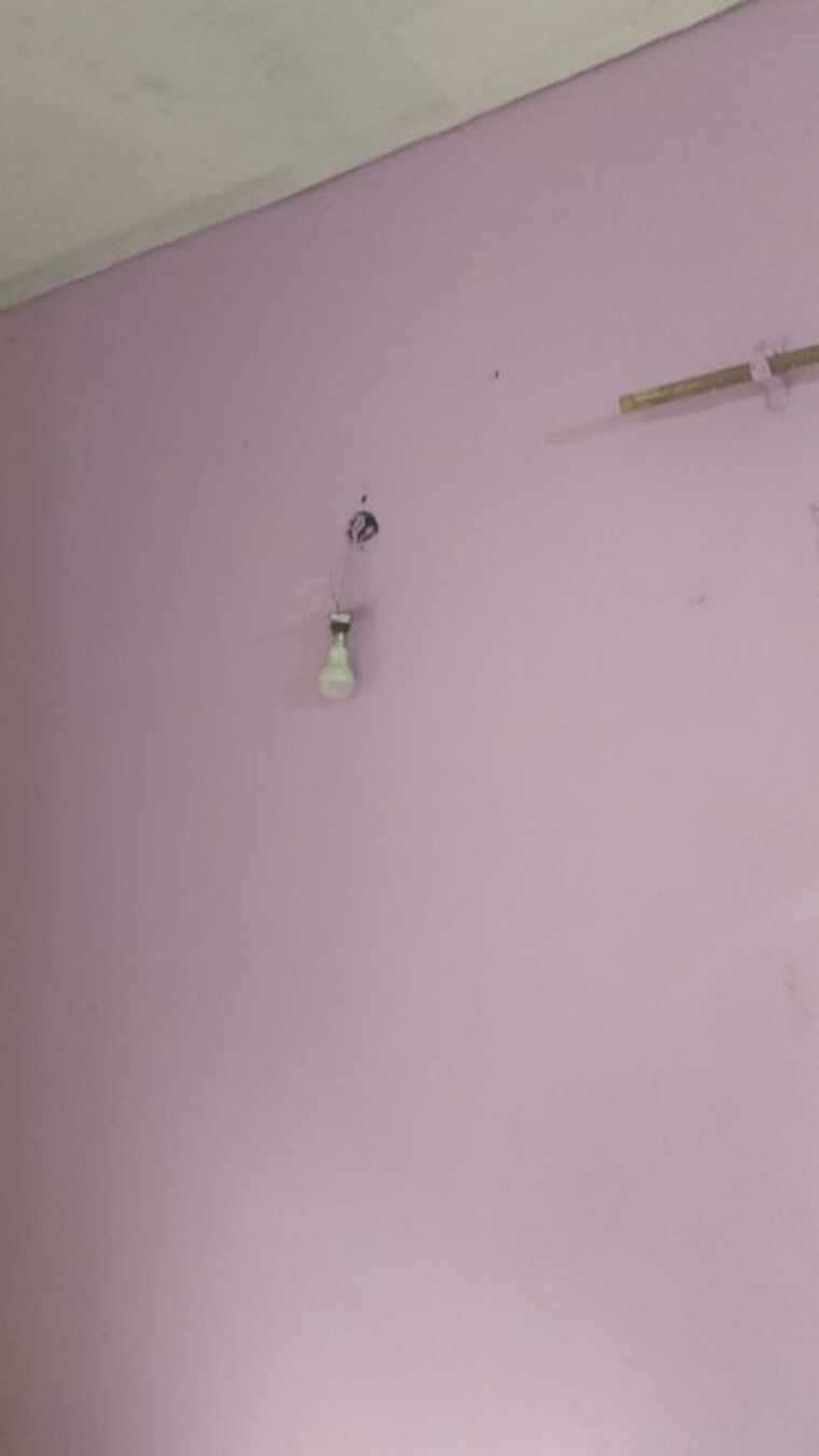 Room, sigma ii greater noida 3 Bedroom 300 Sq.Mt. Independent House In Sigma Ii Greater Noida Greater Noida 9971747
